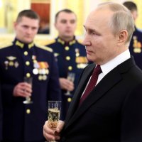 Vladimir Putin na dodjeli medalja 'Heroji Rusije'