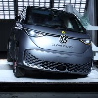 ID. Buzz i novi VW Amarok osvojili po pet zvjezdica na Euro NCAP testovima sigurnosti