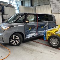 ID. Buzz i novi VW Amarok osvojili po pet zvjezdica na Euro NCAP testovima sigurnosti