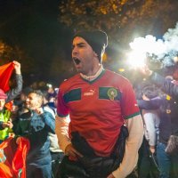 Navijači Maroka slave na ulicama Pariza