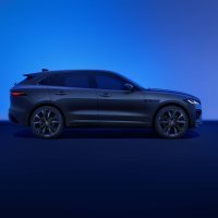 Jaguar F-Pace za 2024.