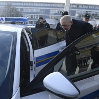 Primopredaja novih policijskih vozila