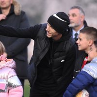 Doček Ivana Perišića u Omišu