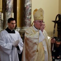 Riječki nadbiskup Mate Uzinić na božićnoj misi u katedrali sv. Vida