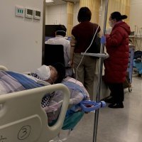 Pritisak na bolnice u Kini