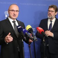 Zagreb: Nakon sastanka s premijerom Plenkovićem, Grlić Radman i Žigmanov obratili se medijima