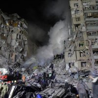 Pogođena stambena zgrada u Dnjepru