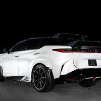 Lexus izložio pet konceptnih modelaRX_ROV_GX_01