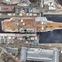 Admiral Kuznjecov nalazi se na remontu