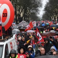 Prosvjedi protiv Macronove mirovinske reforme u Francuskoj