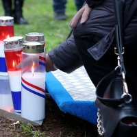 Zadar: Povodom 30. obljetnice VRO Maslenica odana počast poginulim hrvatskim braniteljima kod spomen-obilježja Kocka