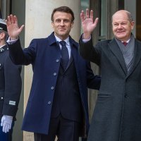 Emmanuel Macron i Olaf Scholz