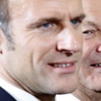 Emmanuel Macron i Olaf Scholz