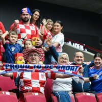 Navijači na utakmici Hrvatska - Bahrain