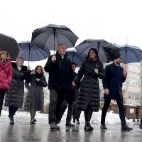 Branko Bačić posjetio kontejnersko naselje