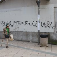 Grafiti protiv Milanovića i Penave na splitskim ulicama