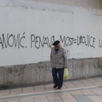 Grafiti protiv Milanovića i Penave na splitskim ulicama