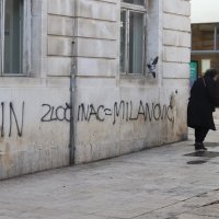 Grafiti protiv Milanovića i Penave na splitskim ulicama
