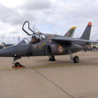 Alpha Jet ima ugrađen tzv- stakleni kokpit