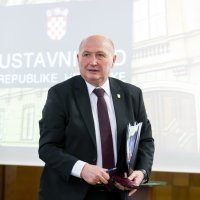 Ustavni sud ukinuo Zakon o izbornim jedinicama
