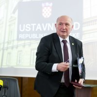 Ustavni sud ukinuo Zakon o izbornim jedinicama