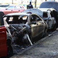 U zagrebačkoj Utrini izgorjela tri automobila