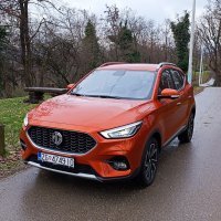 MG ZS XCLE 1.0 A/T Luxury