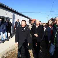 Branko Bačić obišao radove obnove obiteljske kuće u Mraclinu