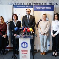 Konferencija za medije liječnika o kritičnom stanju u zdravstvu