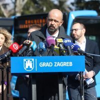 Tomašević na predstavljanju preostalih 20 isporučenih niskopodnih autobusa ZET-a