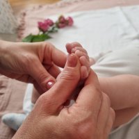 Danijela Tomić - shiatsu masaža za bebe