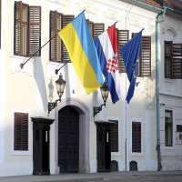 Zastava Ukrajine izvješena na Trgu svetog Marka