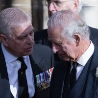 Princ Andrew i kralj Charles III