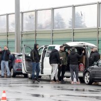 Zagreb: Policija na Lučkom dočekuje pripadnike Torcide