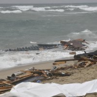 Brodolom u Italiji, poginuli deseci migranata