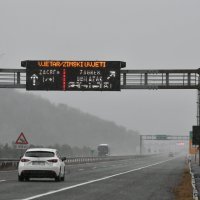 Snijeg na autocesti Rijeka - Zagreb