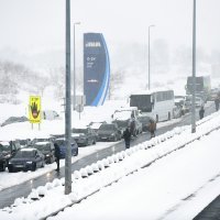 Odmorište Zir na A1 u snježnim nanosima