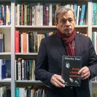 Predstavljena knjiga 'Putnik s lažnim pasošem' Zdravka Zime