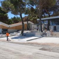 Arena Hospitality Group, kamp Pomer