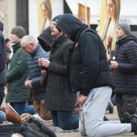 Molitva krunice na Trgu bana Jelačića