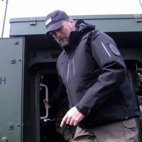 Prezentacija upotrebe napredno taktičkog radio uređaja "Takrad" u vojarni u Petrinji