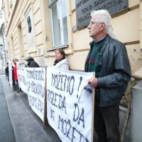 Ispred Gradske skupštine održan prosvjed Udruge za zaštitu okoliša Resnik