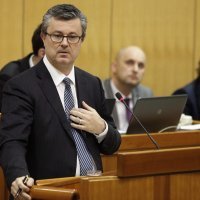 Vlada Tihomira Oreškovića