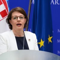 Kosovska ministrica Gervalla-Schwarz i ministar Radman obratili se medijima nakon sastanka