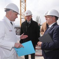 Bačić i Beroš obišli gradilište obnove KB Merkur