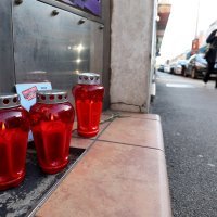 Zagreb: Ispred videoteke Marka Jantola nekoliko lampaša i DVD "Mućke"
