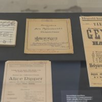 Zoran Milanović obišao je izložbu pod nazivom "Dora - Zapis na brezovoj kori"