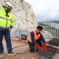 Most iznad Cetine uoči početka svečanosti spajanja mosta