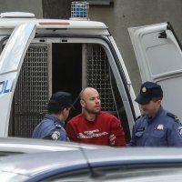 Policija odvodi Jurja Mesića u prostorije Državnog odvjetništva