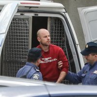 Policija odvodi Jurja Mesića u prostorije Državnog odvjetništva